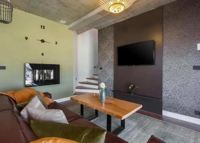 Decumanus Apartment Radmani